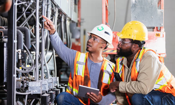 Best Best Electricians Near Me  in Everett, PA