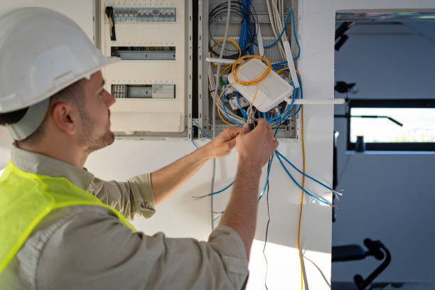 Best 24-Hour Electrician  in Everett, PA